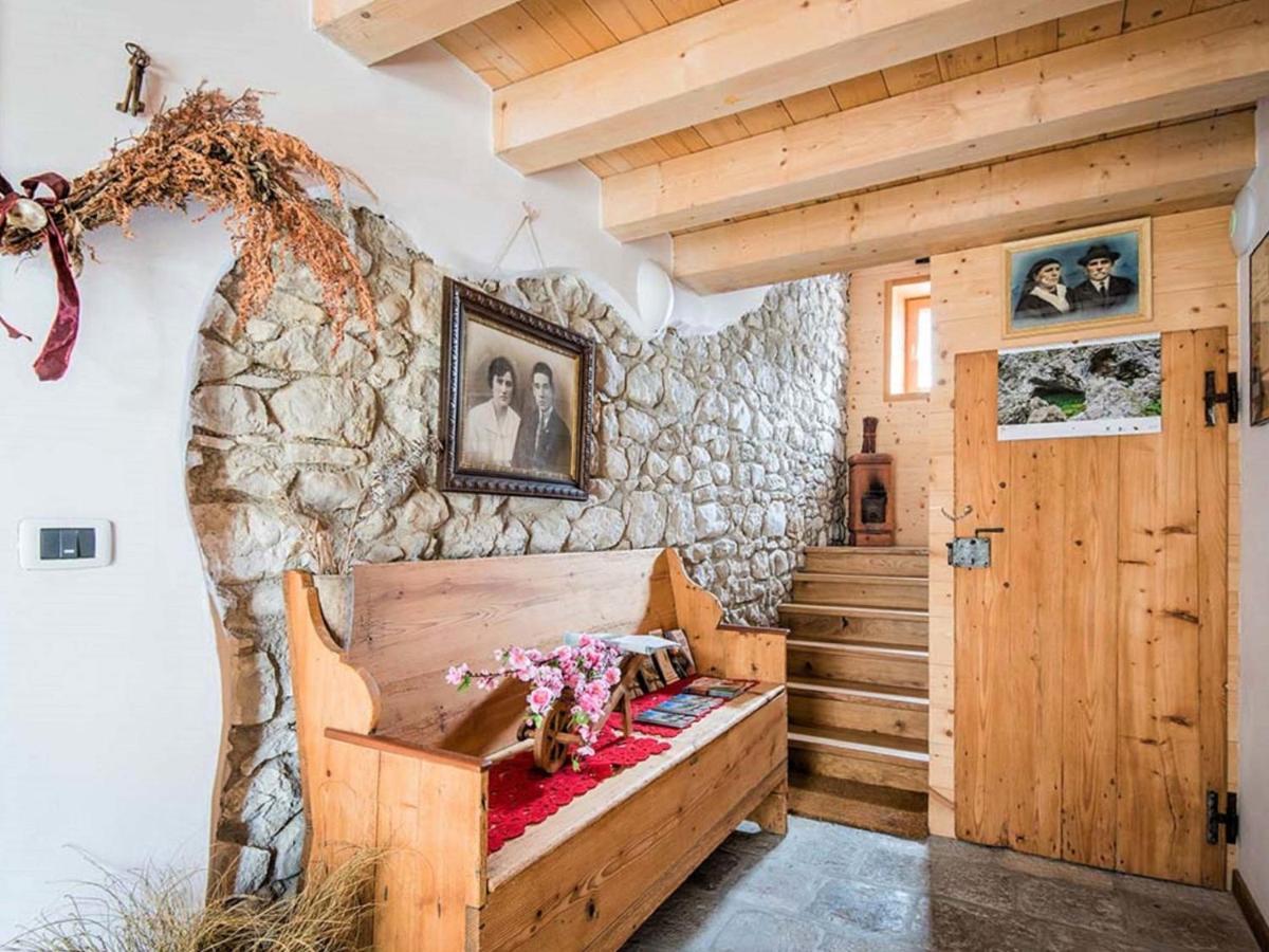 Apartment Albergo Diffuso - Cjasa Ustin-3 By Interhome Barcis Bagian luar foto