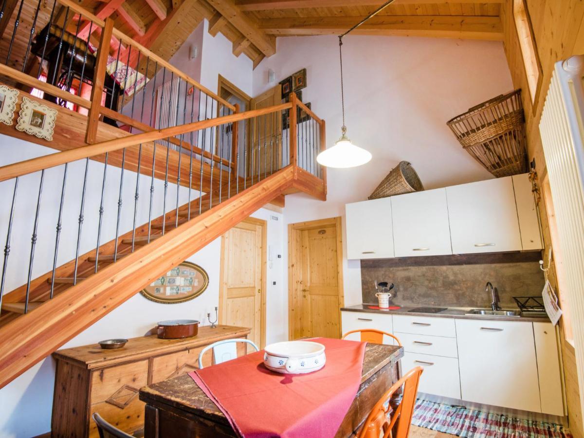 Apartment Albergo Diffuso - Cjasa Ustin-3 By Interhome Barcis Bagian luar foto